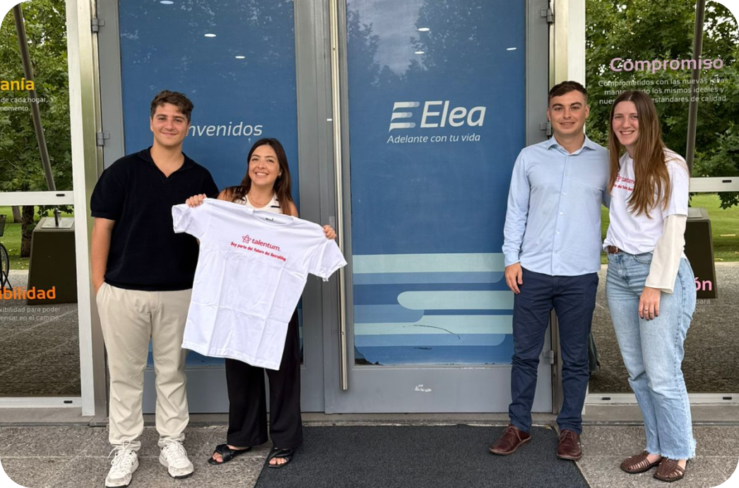 Foto del kickoff con Laboratorios ELEA